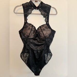 Sexy!!!!New without tags womens high neck lingerie bodysuit